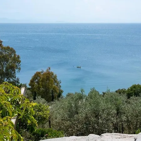 Seaside House With View Over Pagasitikos Afissos Exterior photo